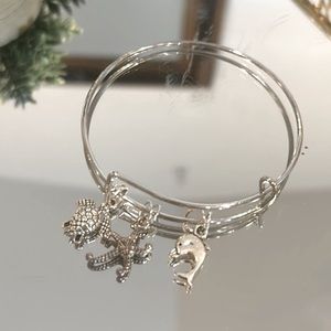 Silver Tone Turtle, Starfish, Dolphin Charm Adjustable Bracelet.